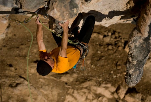Escalada bocaabajo